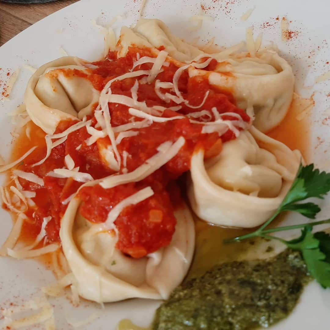 Fresh Redonditos de Ricotta (fresh Agnolotti of ricotta and baby